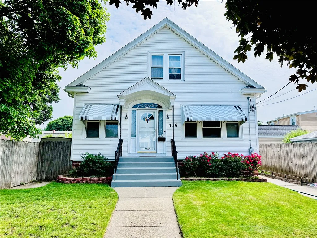 Salvador Fernandez Coldwell Banker Realty photo 8