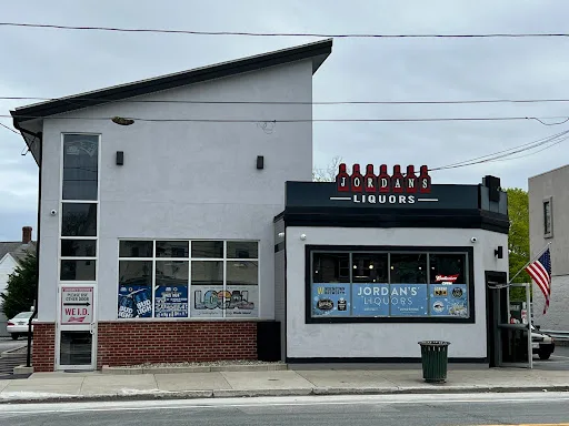 Jordans Liquors photo 4