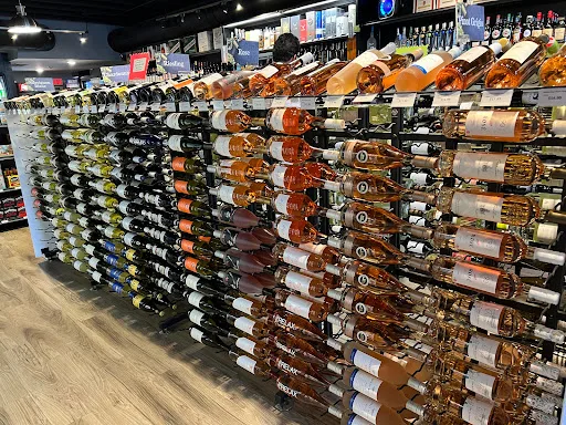 Jordans Liquors photo 7