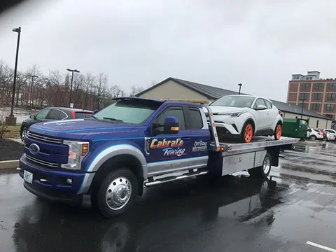 Cabrals Towing Inc photo 5