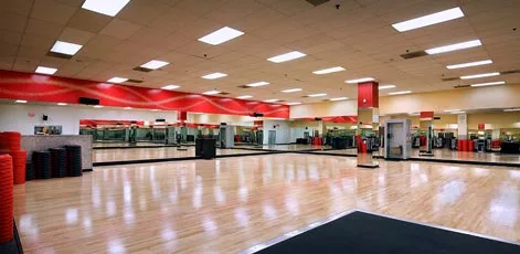24 Hour Fitness photo 6