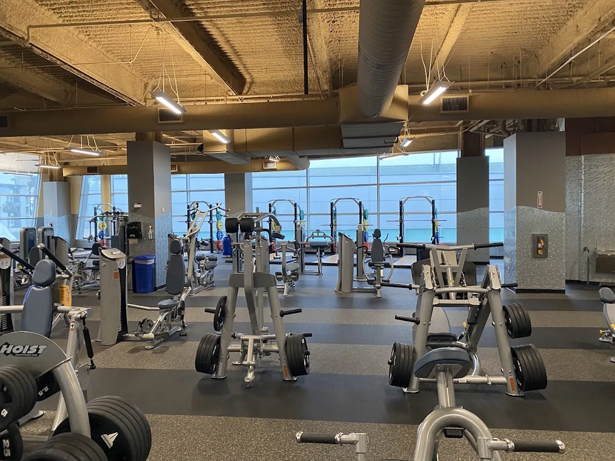 24 Hour Fitness