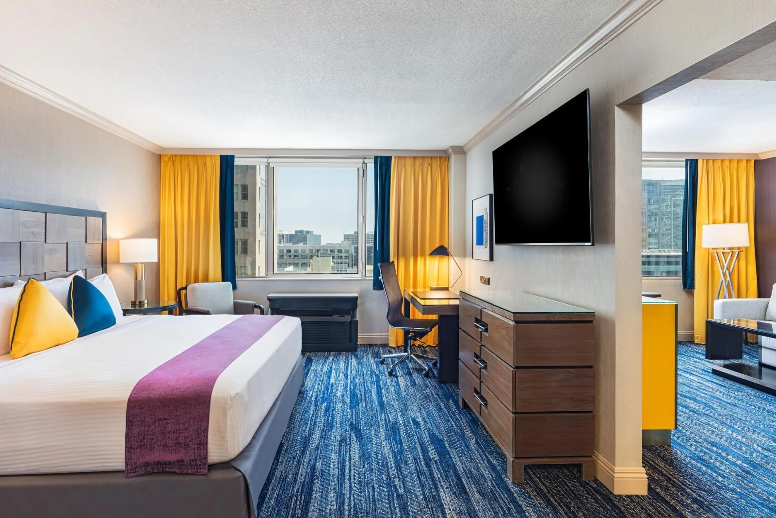 E-Central Downtown Los Angeles Hotel photo 4