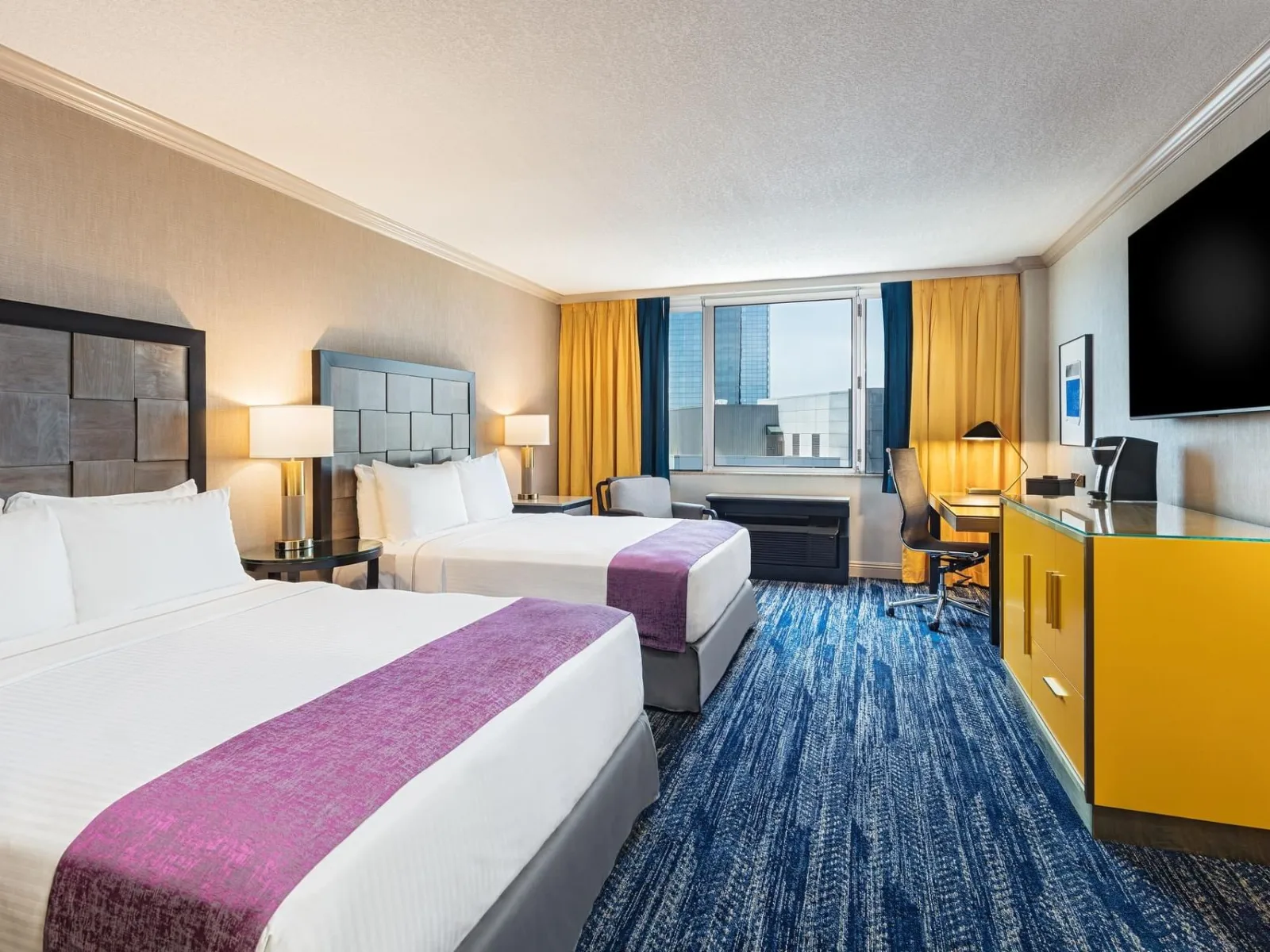 E-Central Downtown Los Angeles Hotel photo 3