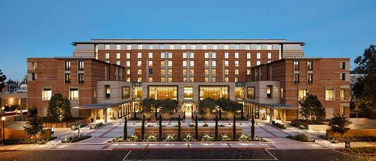 UCLA Meyer and Renee Luskin Conference Center photo 4