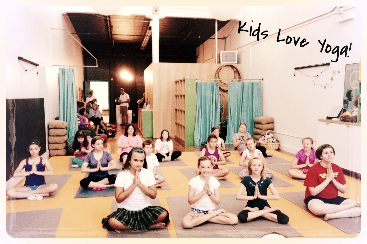 Om Kids Yoga RI photo 3