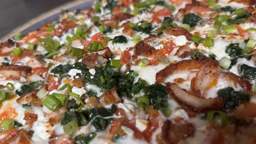 Lucky's Bar & Pizza photo 3