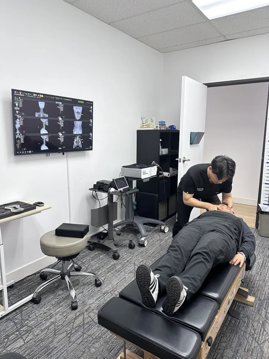 AJ Chiropractic Clinic