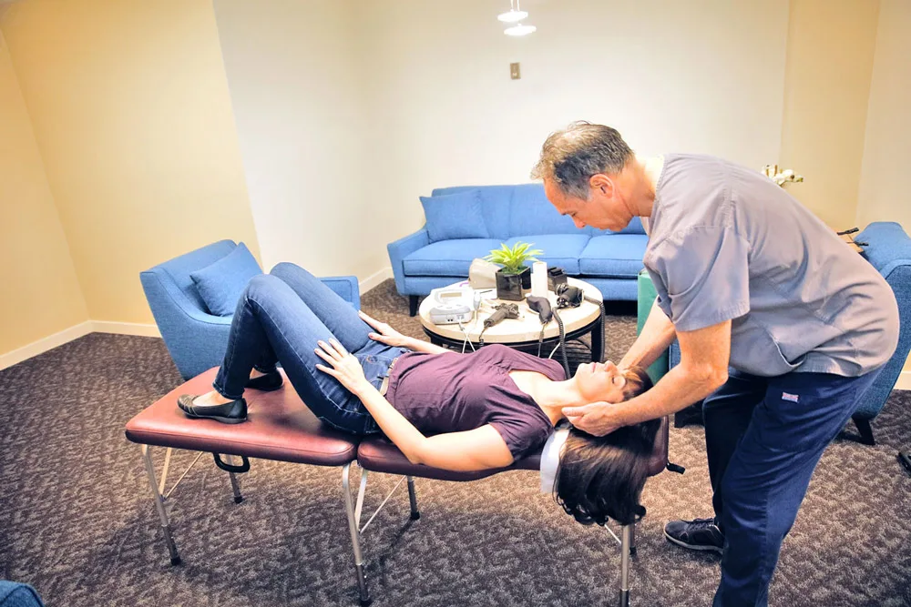 Emergency Mobile Chiropractor - Dr. Greg Malakoff photo 3