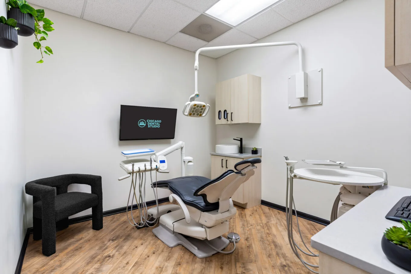 The Chicago Dental Studio Mayfair photo 7