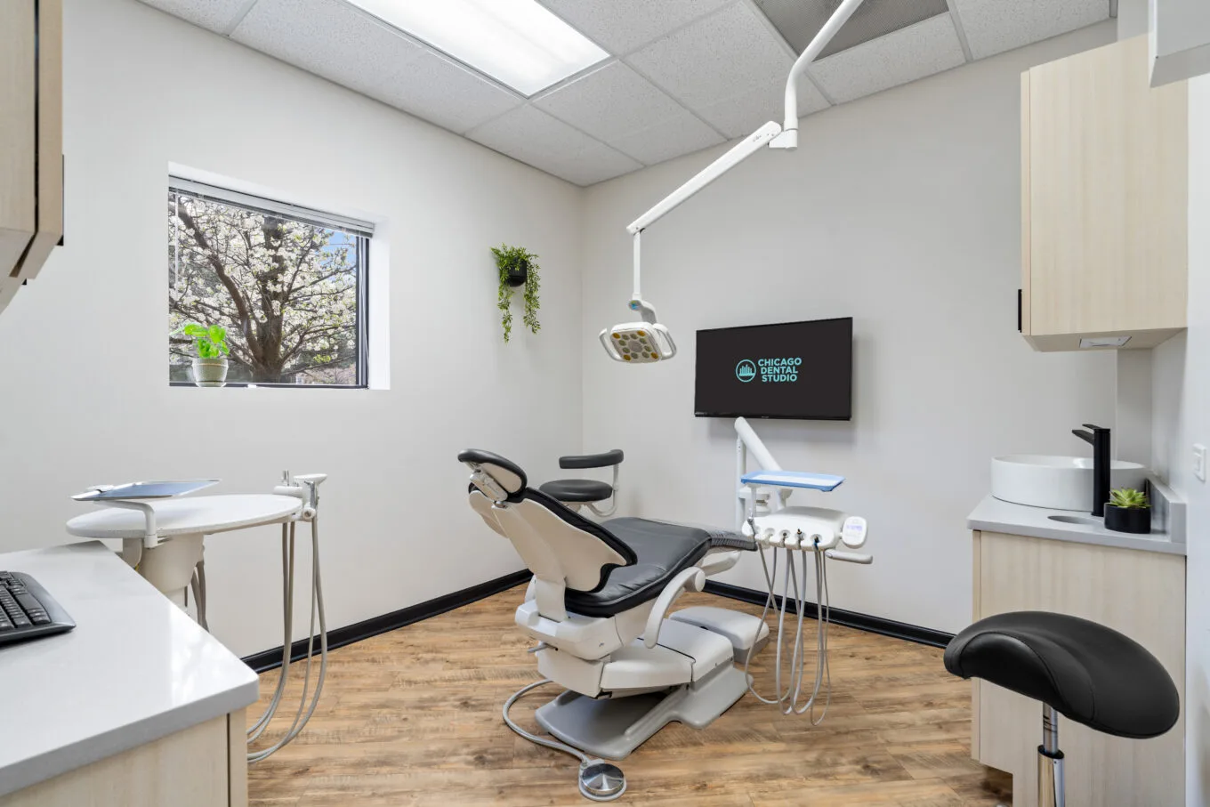 The Chicago Dental Studio Mayfair photo 6