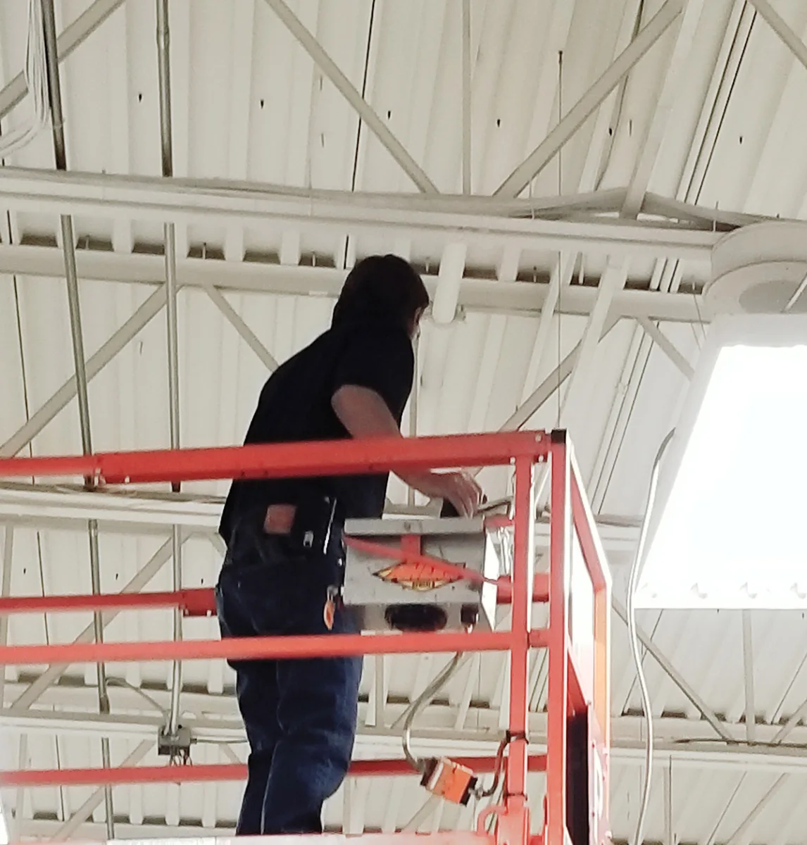 DC Electrical Services - Licensed, Bonded And Insured, Emergency Chicagoland Electrician