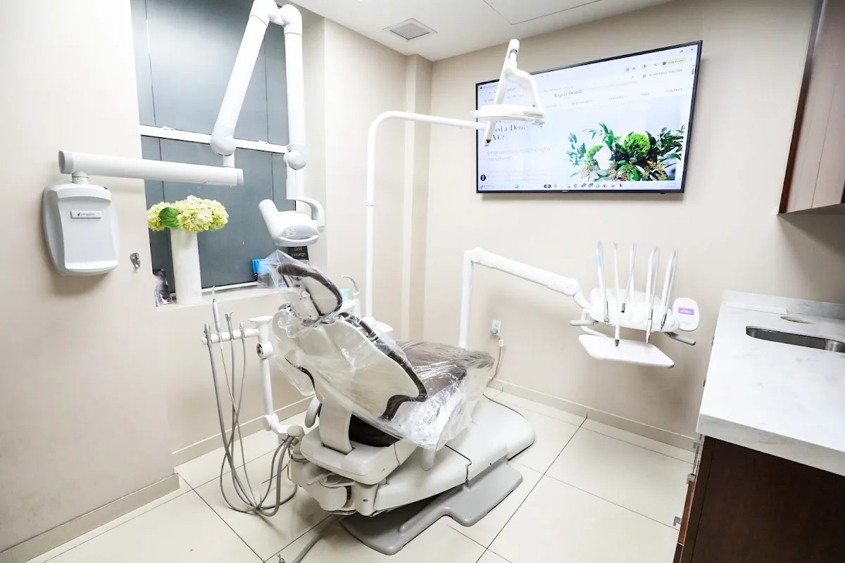 Expert Dental - Midtown photo 4