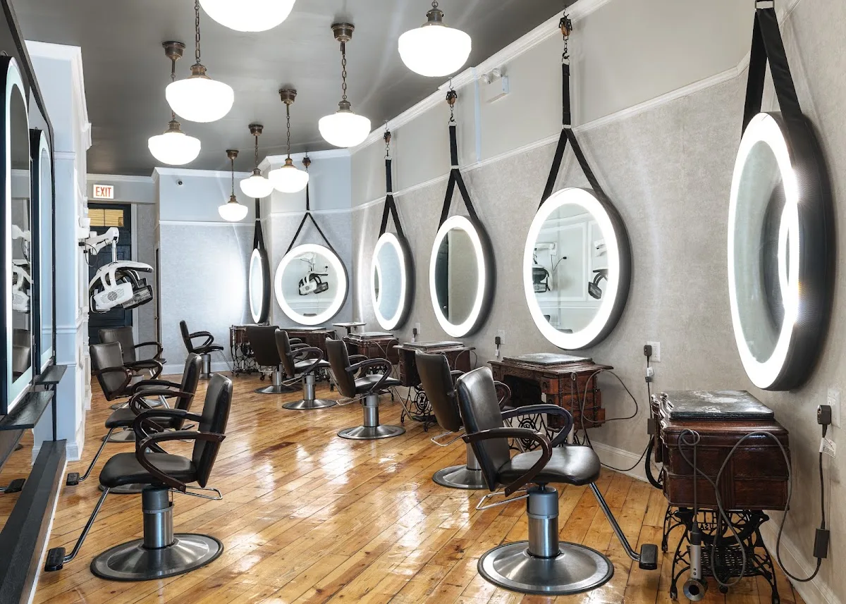 a.salon Lincoln Park photo 4