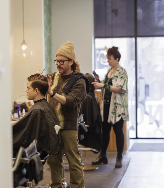 Sine Qua Non Salon photo 5